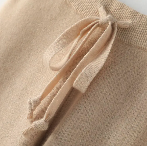 EMMS Soft Jogginghoseā¢