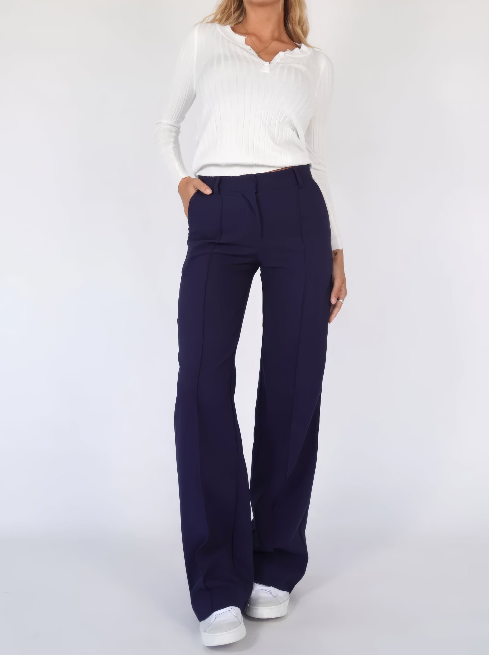 Rose High-Waist Pantalon met Rechte Pijpen