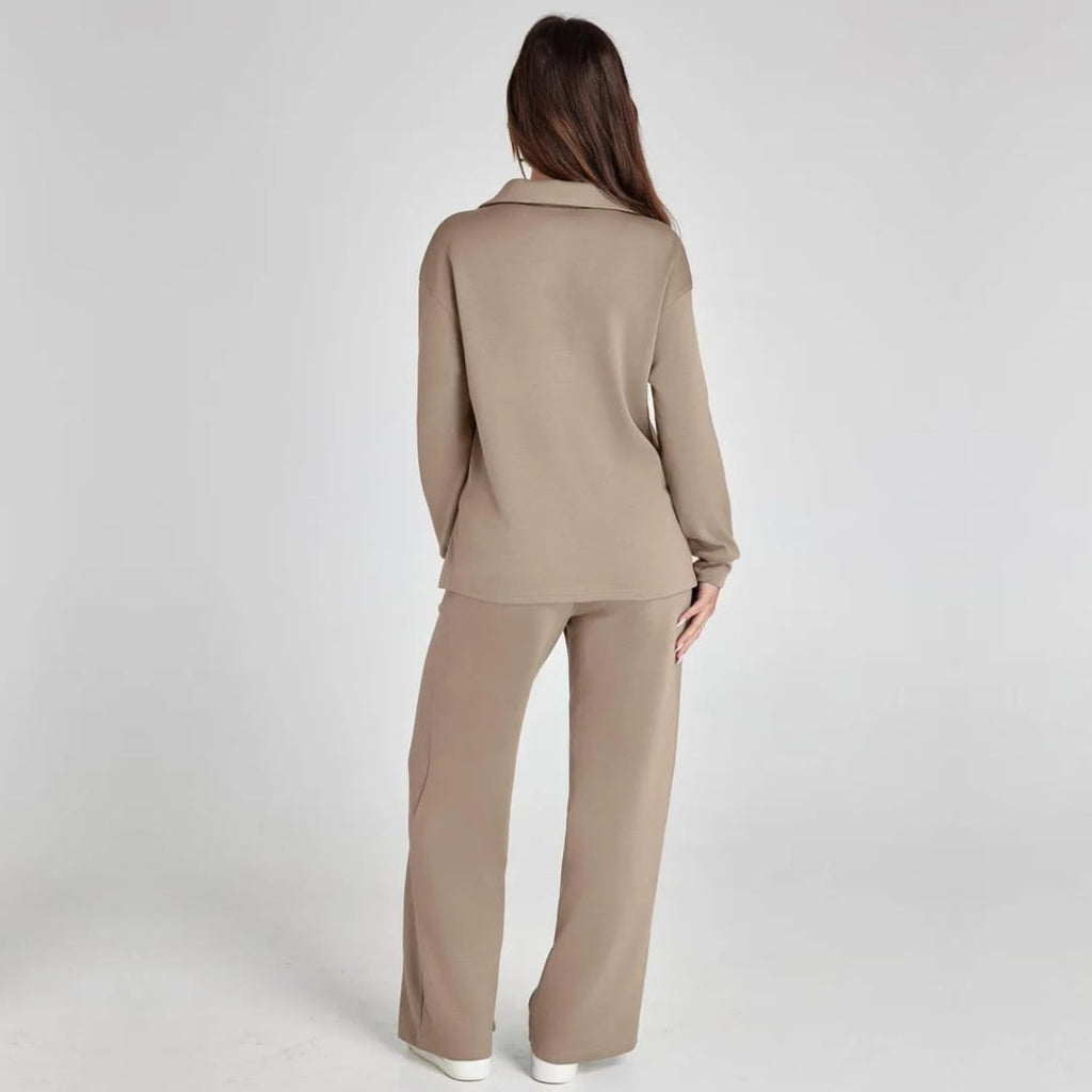 Rose Luxe Loungewear Set met Comfy Broek & V-Hals