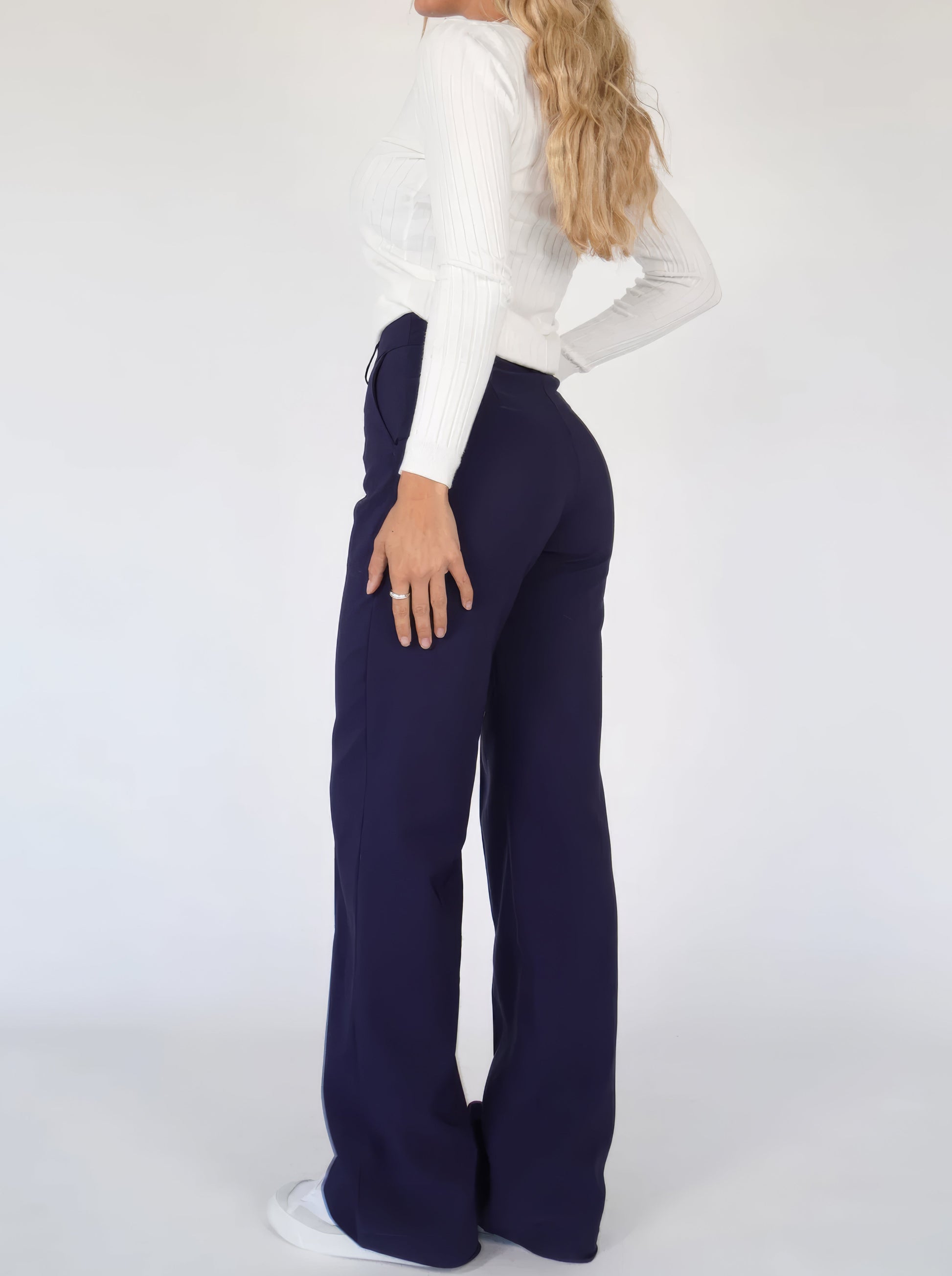 Rose High-Waist Pantalon met Rechte Pijpen