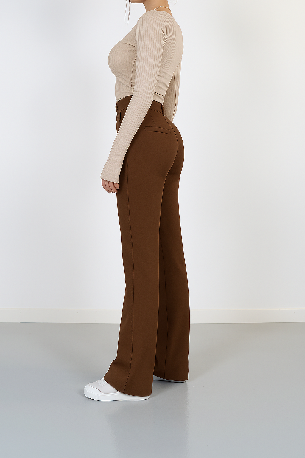 Rose High-Waist Pantalon met Rechte Pijpen