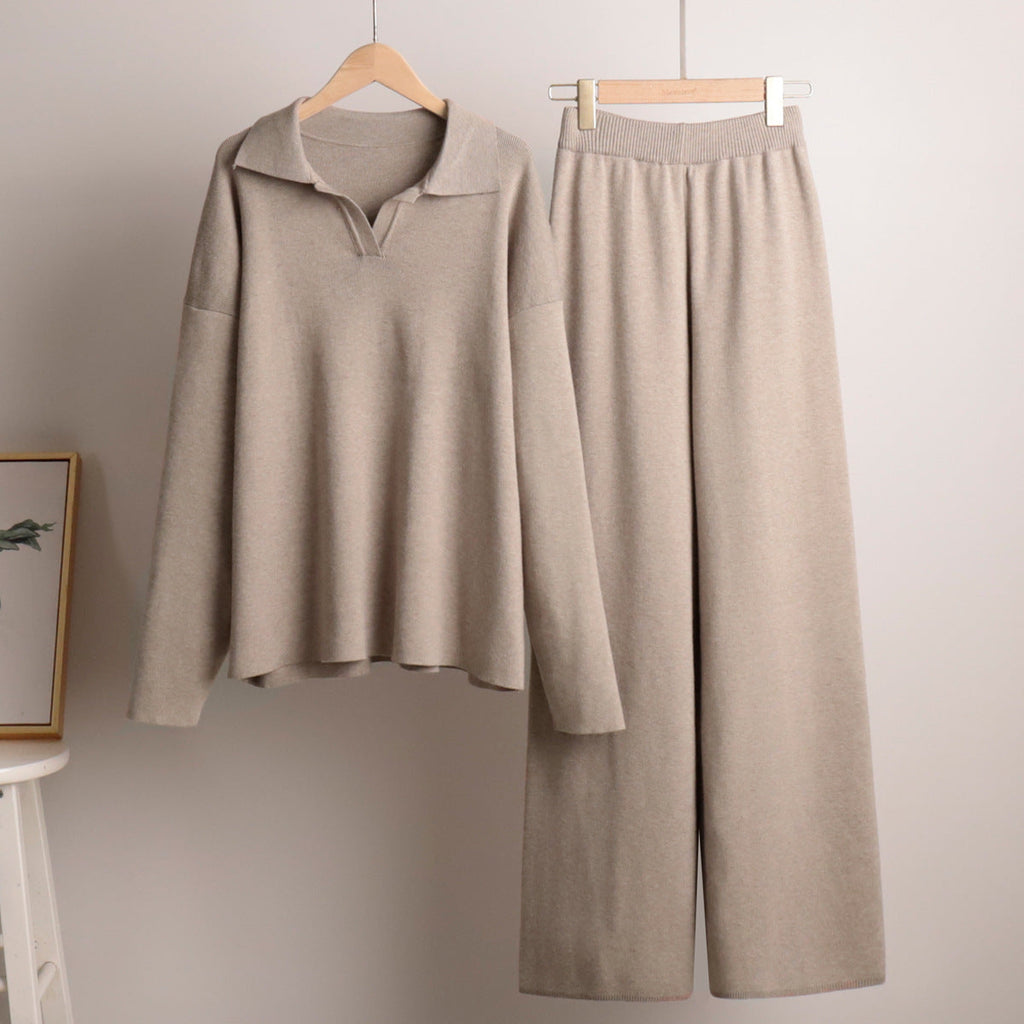 Rose Gebreide Loungewear Set voor Dames – Comfortabel, Oversized met Kraag en Wijde Pijpen