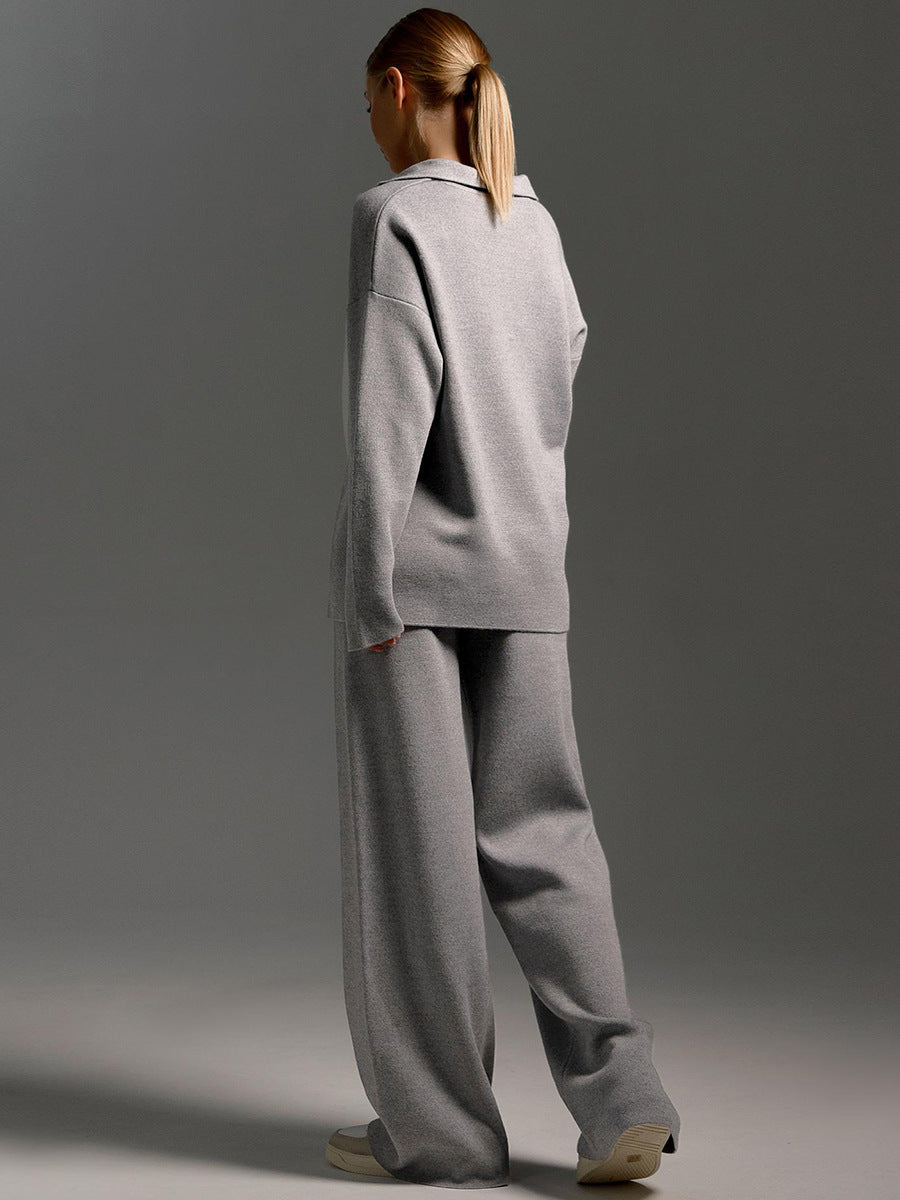 Rose Gebreide Loungewear Set voor Dames – Comfortabel, Oversized met Kraag en Wijde Pijpen
